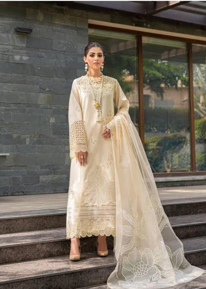 Mushq valentina luxury lawn 3pc Chikankari emb unstiched