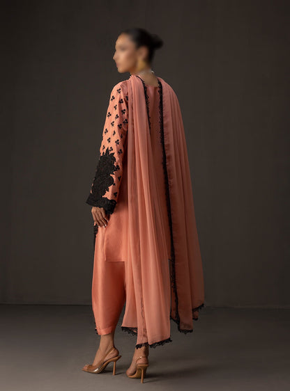 Zainab Chottani peach bloom silk 3pc unstiched