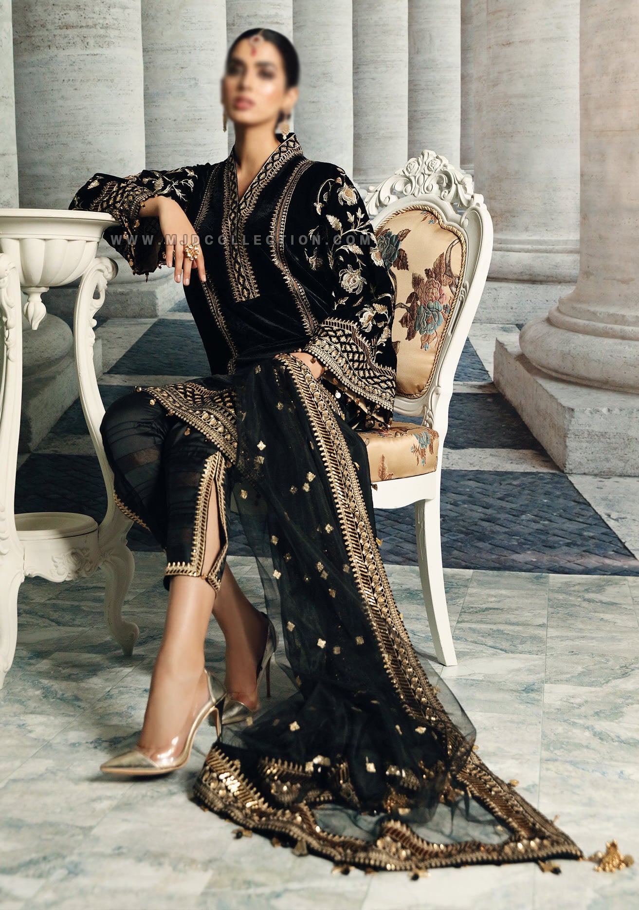Anaya Celia Alayna luxurious Velvet Collection Anaya By kiran Chaudhry Velour de Luxe Vl-04