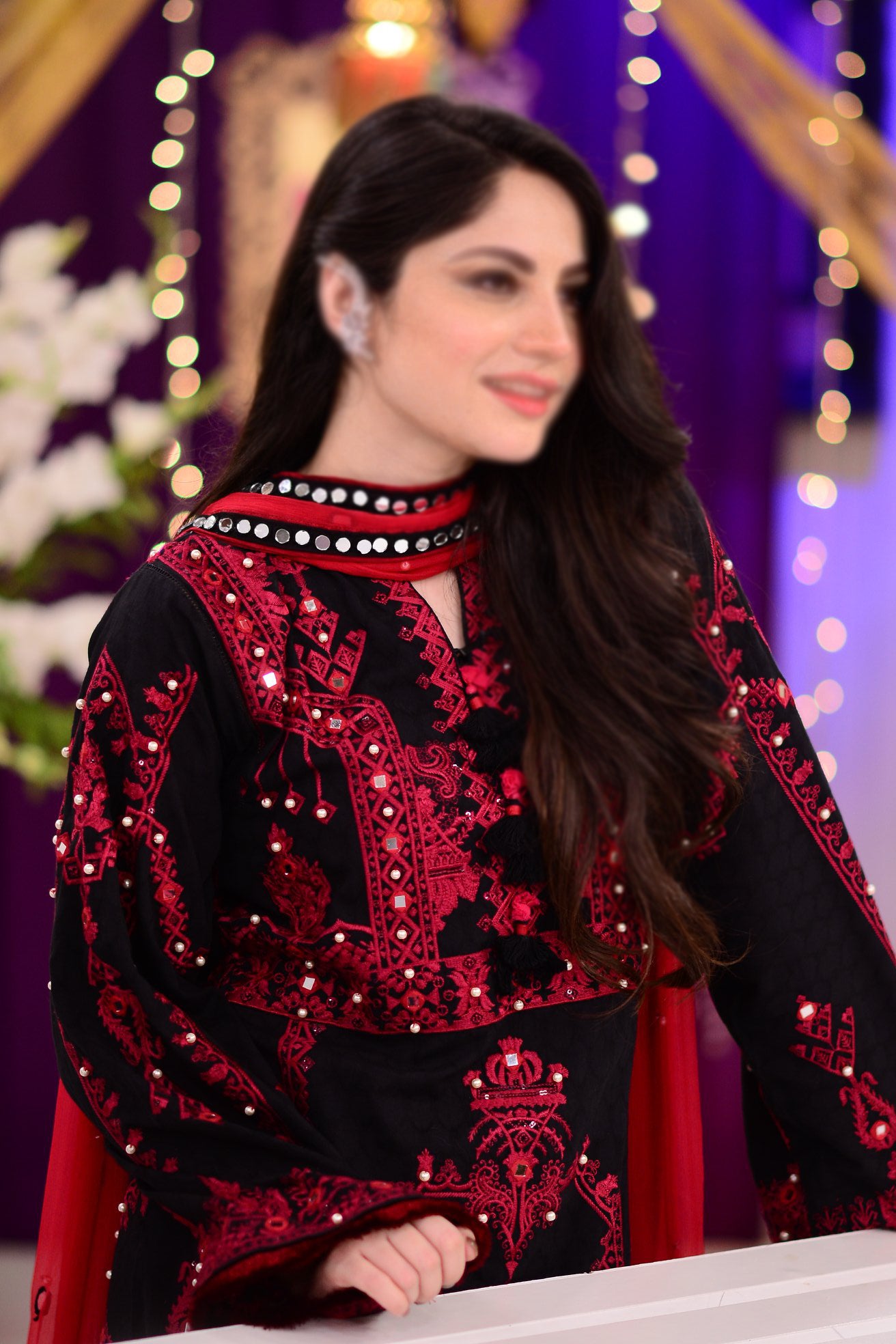 Asim Jofa Black And Red Luxury Lawn Collection AJL-11a Neelum Muneer