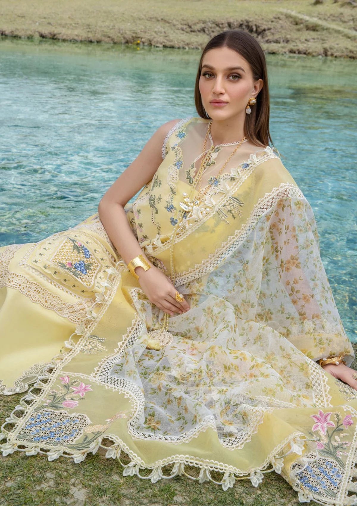 Crimson French Brunch luxury lawn 3pc Chikankari emb unstiched
