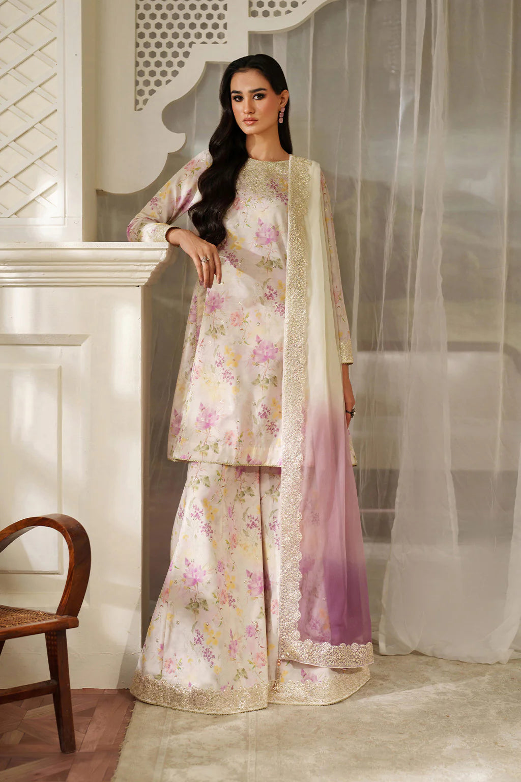Iznik UE-544 printed lawn 3pc emb unstiched