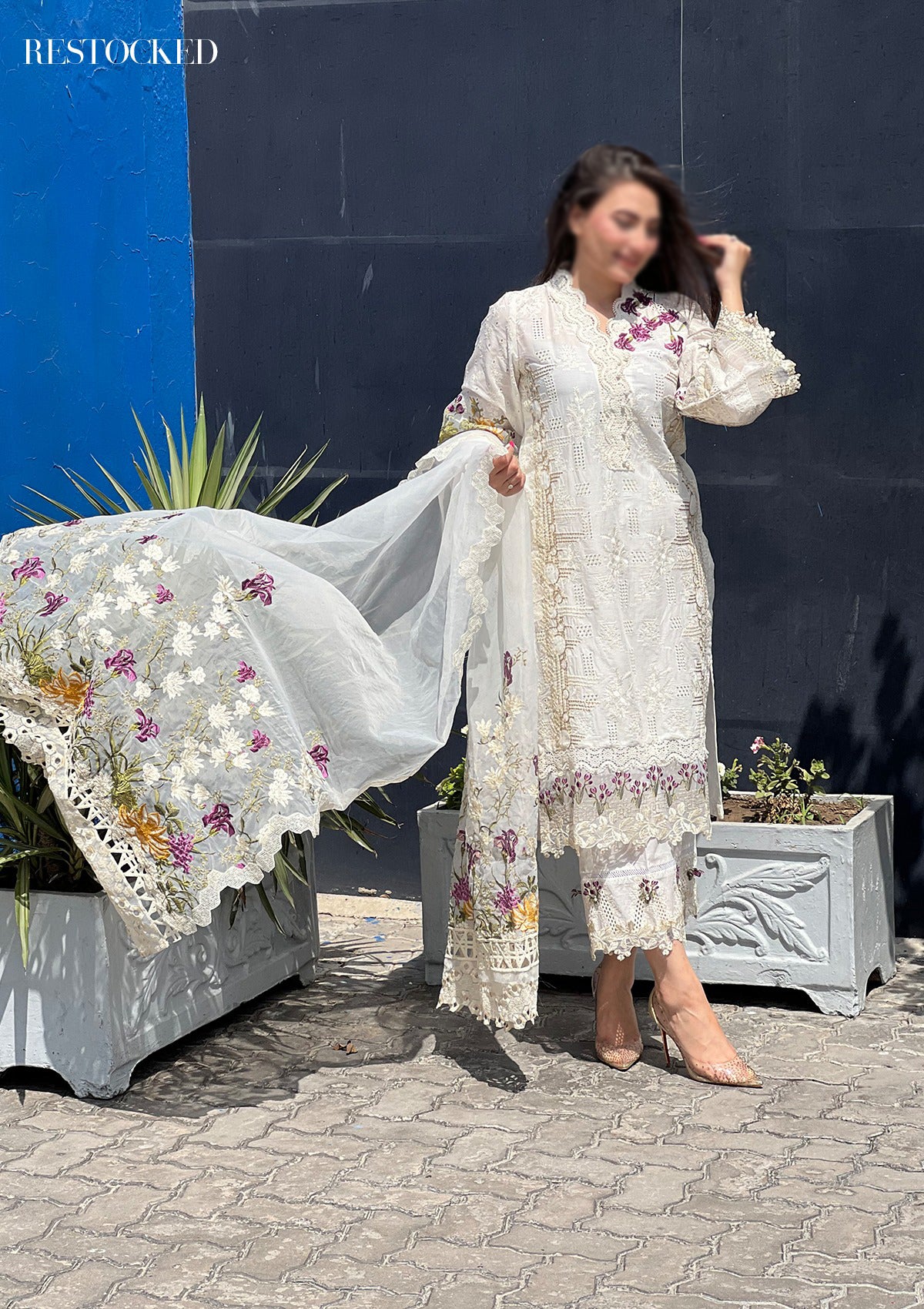 Elaf Crystal Festive Chikankari Collection EFC-6A By Mawra Hocane