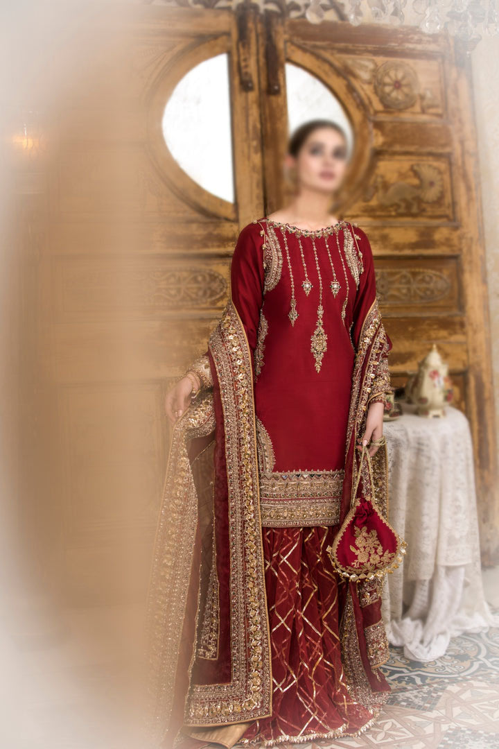 Erum Khan Ruman Signature Formal Collection Minal Khan