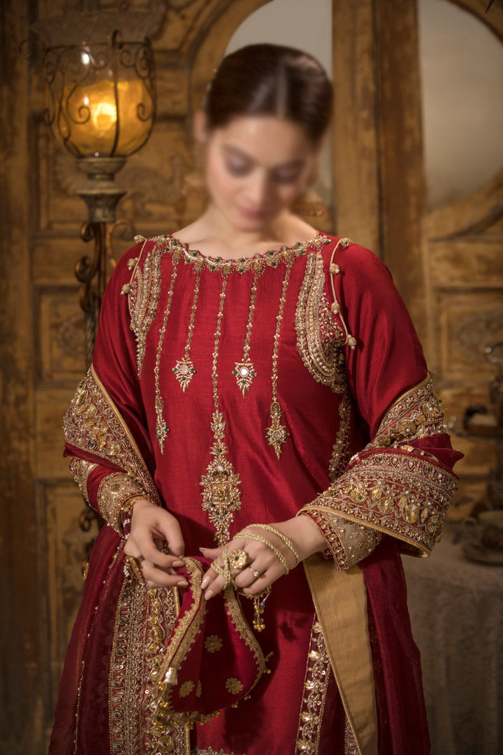 Erum Khan Ruman Signature Formal Collection Minal Khan