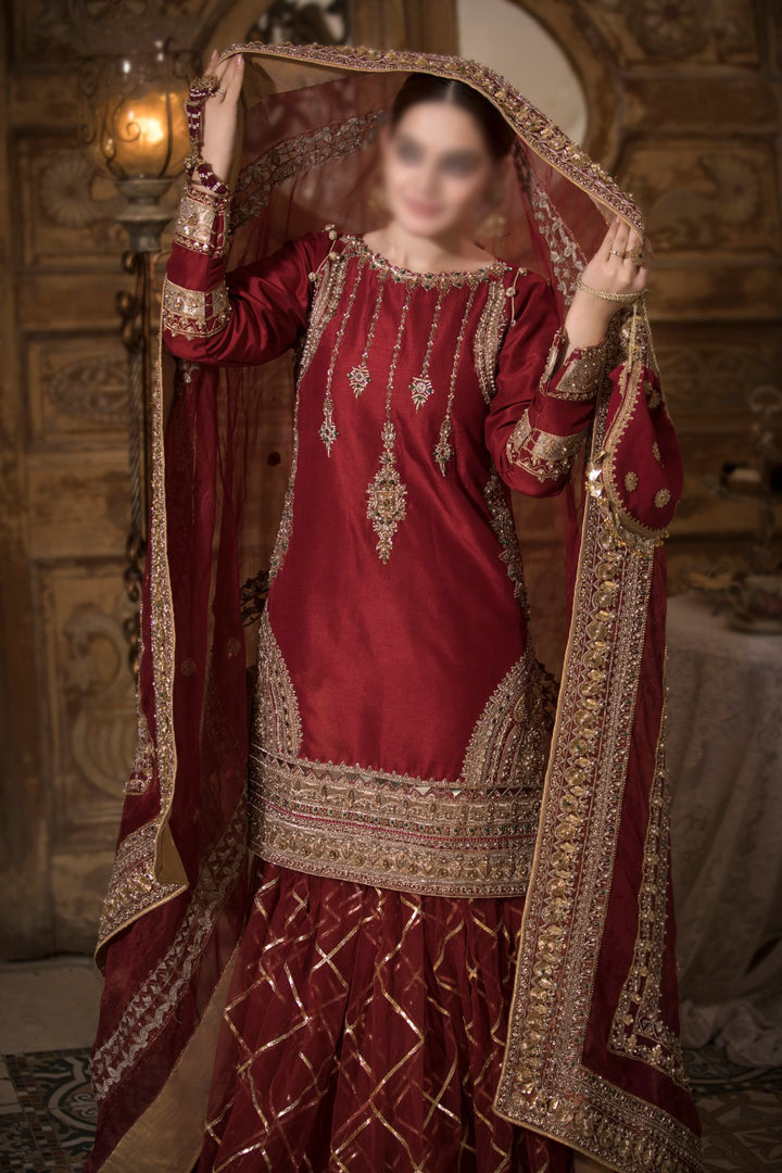 Erum Khan Ruman Signature Formal Collection Minal Khan