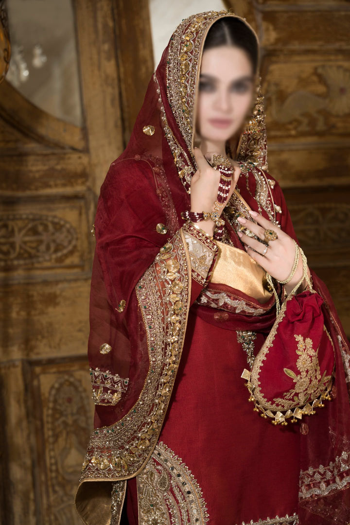 Erum Khan Ruman Signature Formal Collection Minal Khan