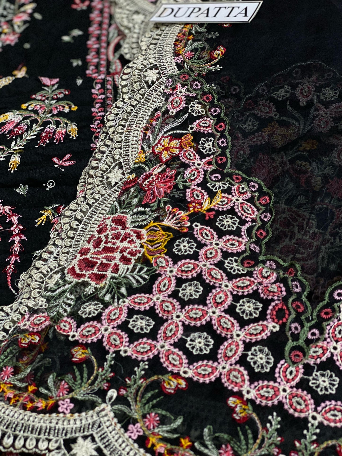 Qalamkar Hannah luxury lawn 3pc Chikankari emb unstiched