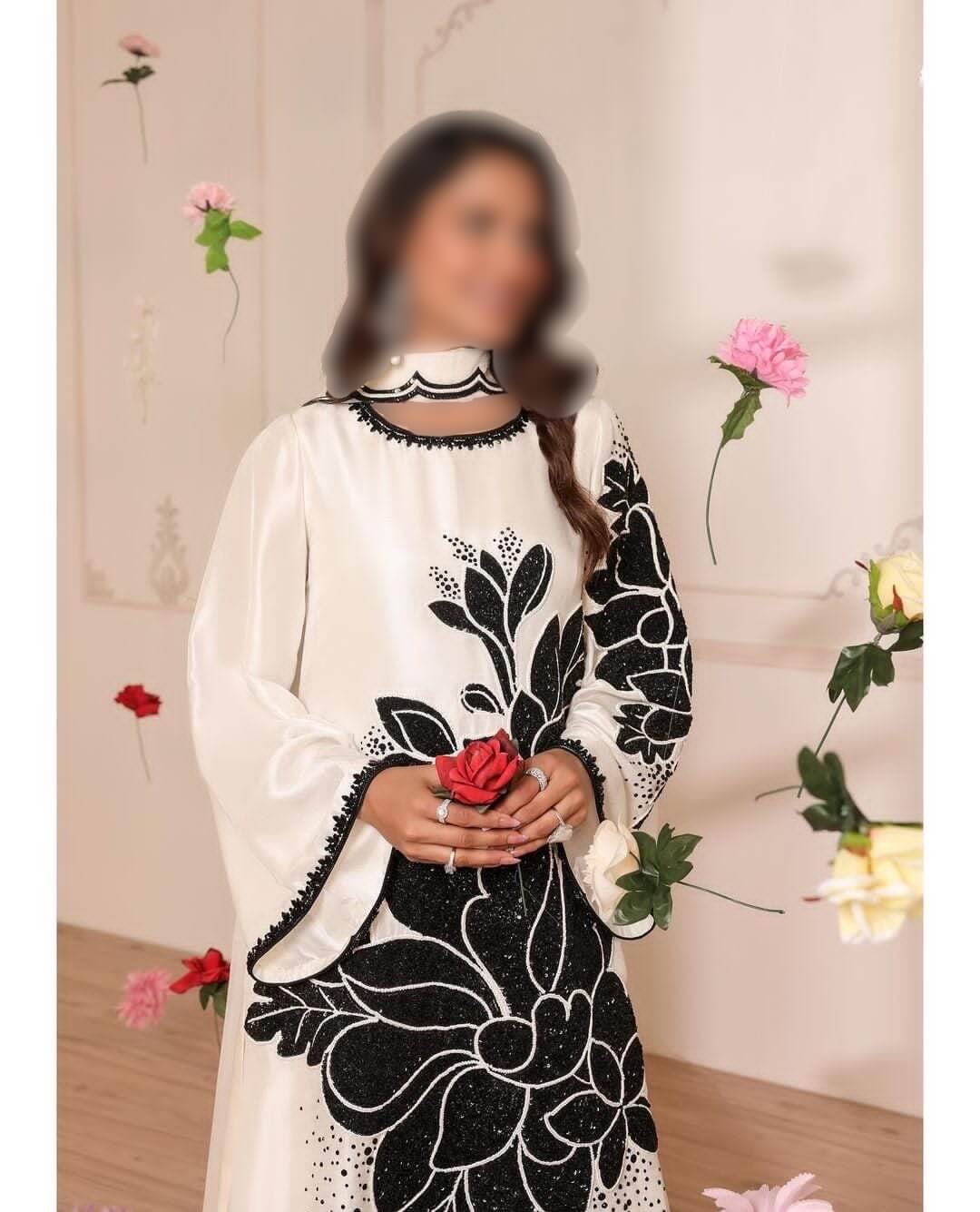 NOMI ANSARI  Luxury pret Silk Edition