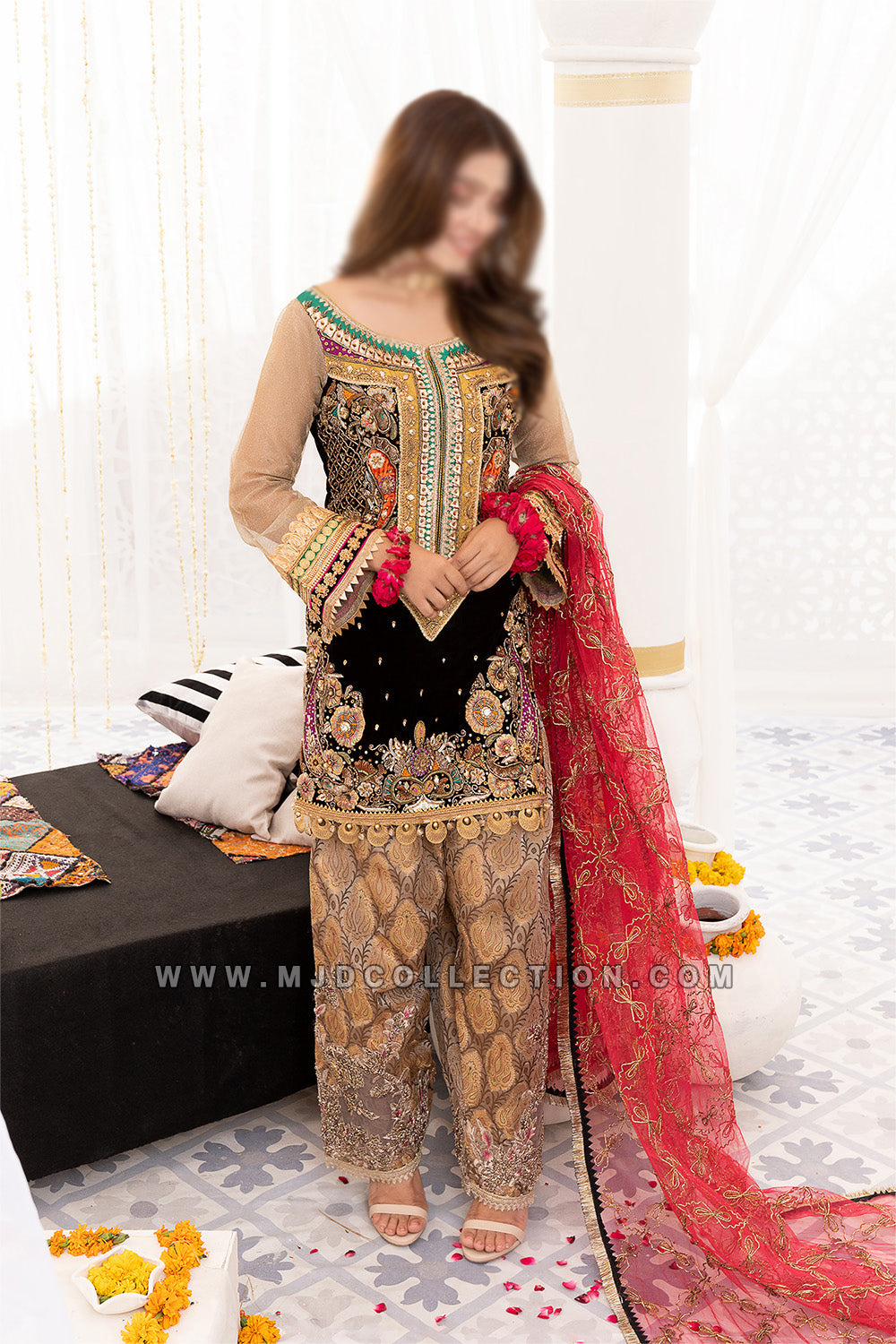 Khuda Baksh Crinkle Chiffon Z-219 Black Khuda Baksh By Rashid Sidhu Ayeza Khan 01
