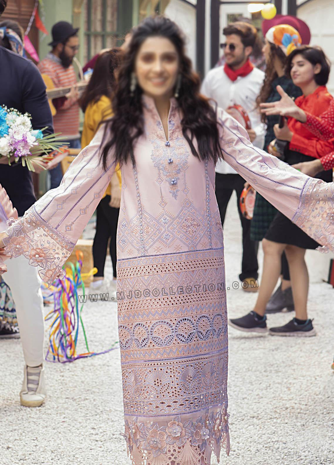 Mushq Chintz Rose Spring  Summer Luxury Lawn MLL-01 By Ayeza Khan