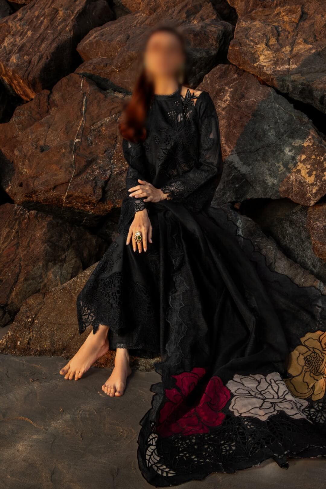 Rang Rasiya Premium Embroidered Lawn Unstitched Suit D-01 RAMEEN