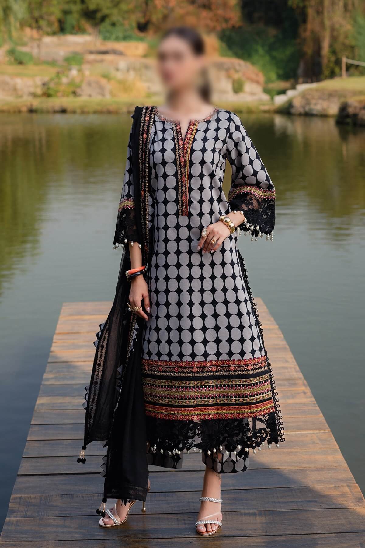 Charizma Qara Festive Edit Lawn – CQ5-01