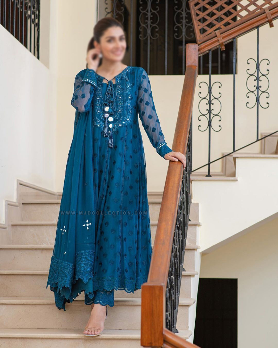 Sana Abbas Raani Zaynah Collection SALP-0144 By Ayeza Khan