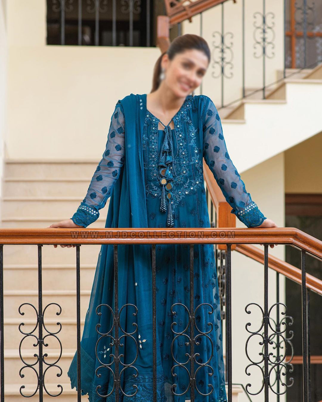 Sana Abbas Raani Zaynah Collection SALP-0144 By Ayeza Khan