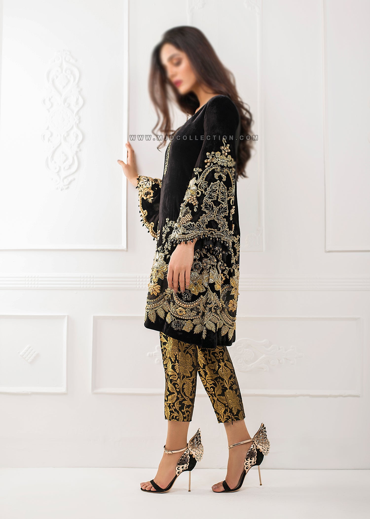 Tena Durrani Black Sangria Formal Wedding Birds Of Paradise C-89