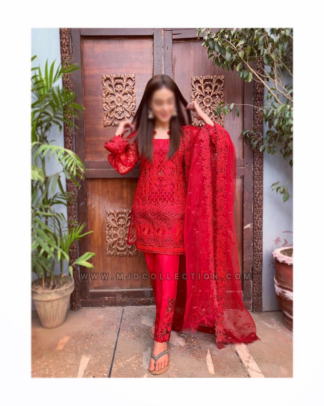 Zainab Chottani Rouge Chic Luxury Formals Cappadocia D-10